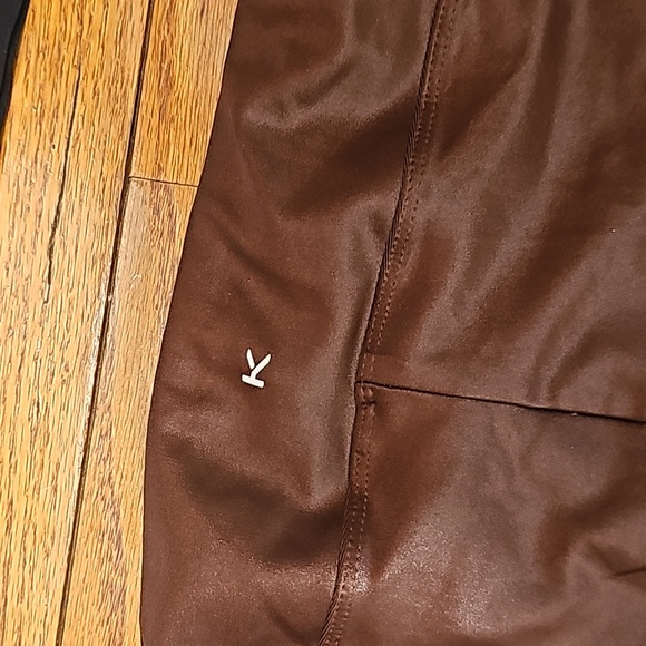 Koral Infinity Sports bra with matching leggings Sz Large - Picture 7 of 12